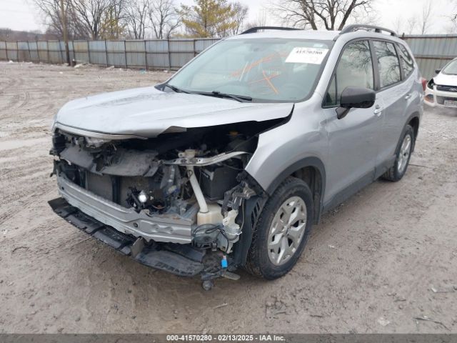 JF2SKACC9KH439492 Subaru Forester