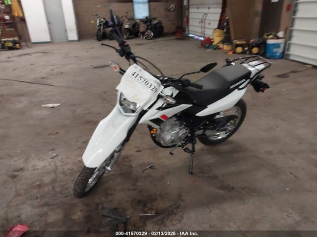 2024 HONDA XR150L 3H1KD1319RD101499 Photo 1