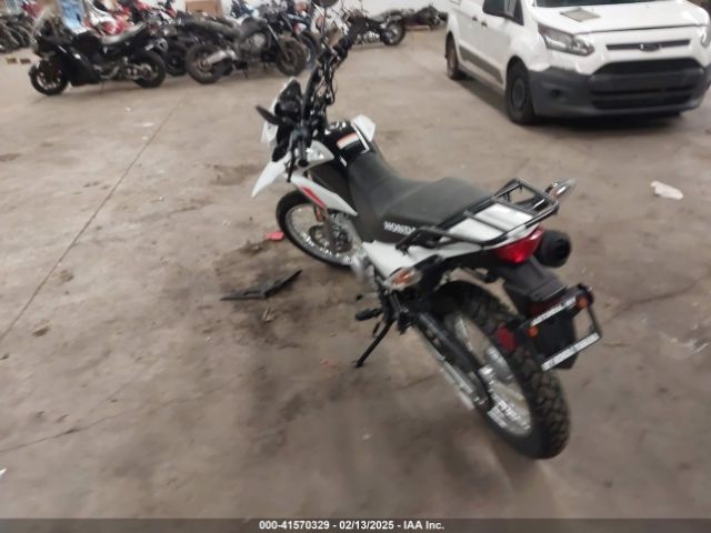 2024 HONDA XR150L 3H1KD1319RD101499 Photo 2