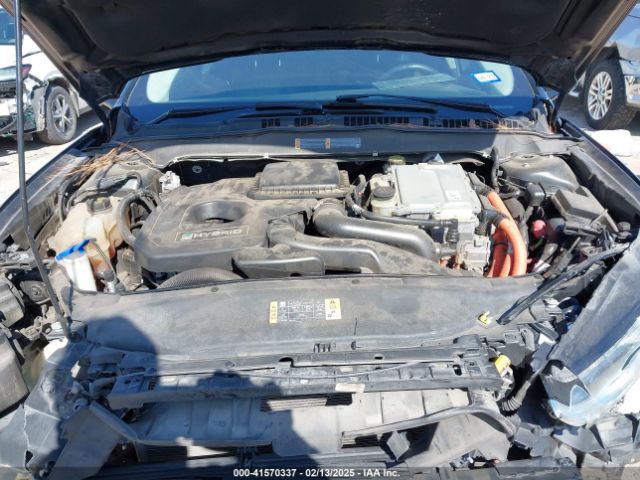 3FA6P0RU9ER111834 Ford Fusion Hybrid Titanium