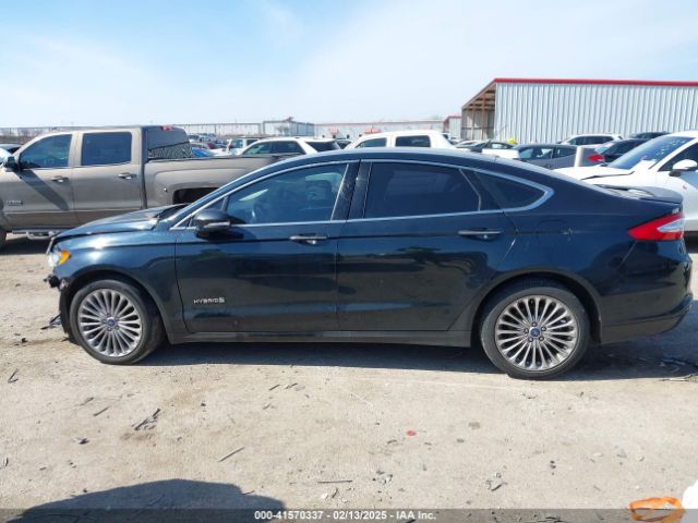 3FA6P0RU9ER111834 Ford Fusion Hybrid Titanium