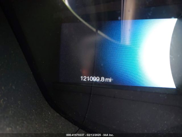 3FA6P0RU9ER111834 Ford Fusion Hybrid Titanium