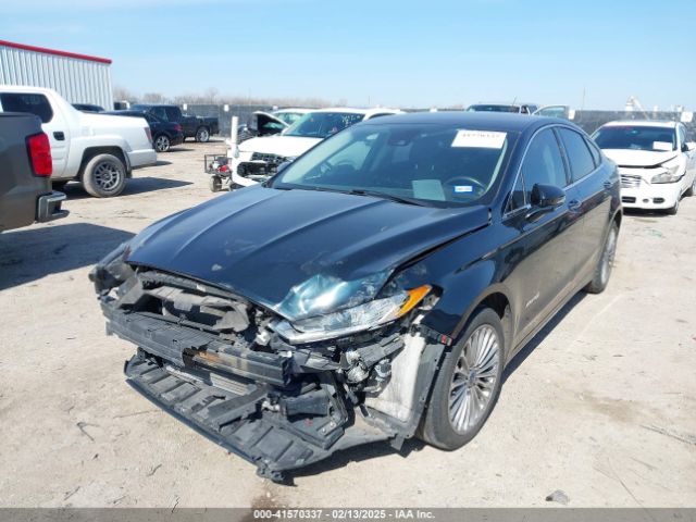 3FA6P0RU9ER111834 Ford Fusion Hybrid Titanium