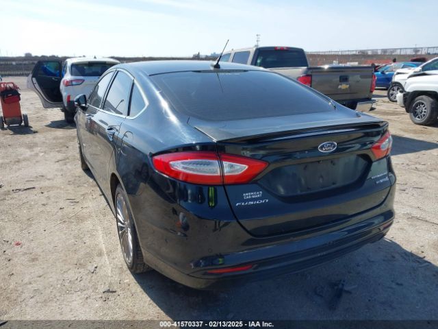 3FA6P0RU9ER111834 Ford Fusion Hybrid Titanium