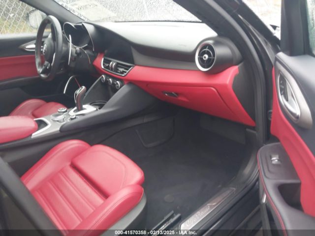 2021 ALFA ROMEO GIULIA ZARFAMBN4M7641727 Photo 4