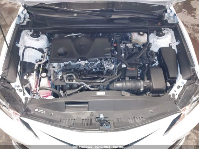 4T1C31AK4NU589284 Toyota Camry Le Hybrid