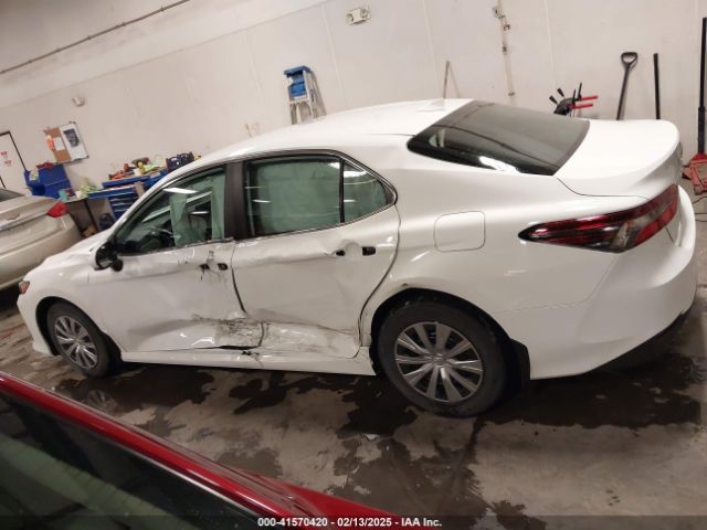 4T1C31AK4NU589284 Toyota Camry Le Hybrid
