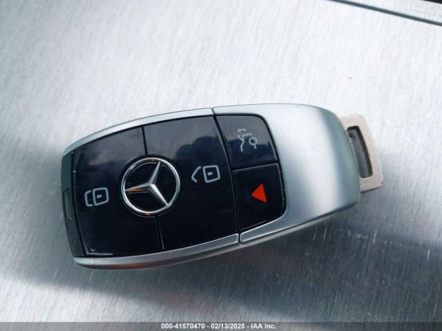 WDDZF4JB9HA172715 Mercedes-Benz E 300