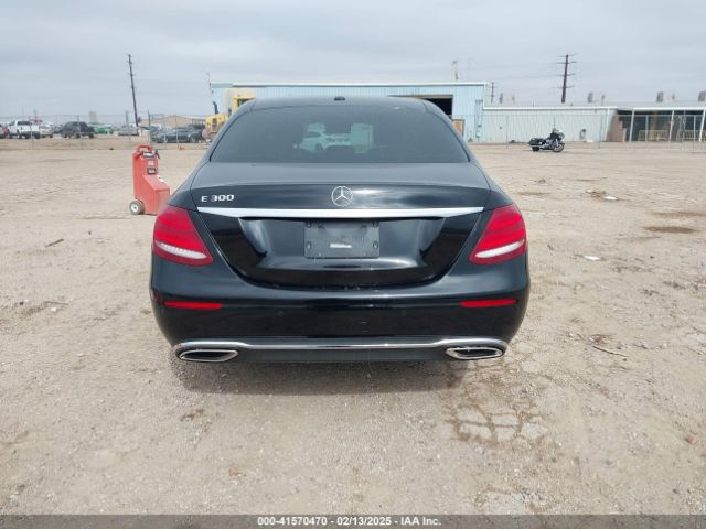 WDDZF4JB9HA172715 Mercedes-Benz E 300
