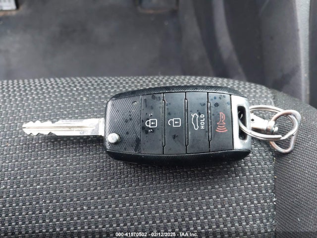 KIA FORTE LX 2017 3KPFK4A71HE049539 Image 11