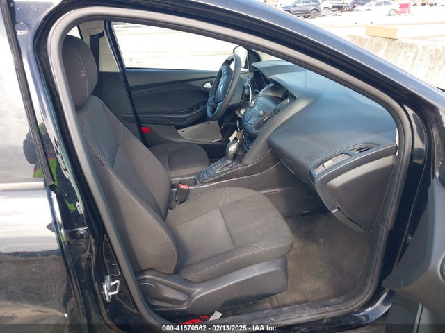 Ford FOCUS SE 2018 1FADP3FE7JL302490 Image 5