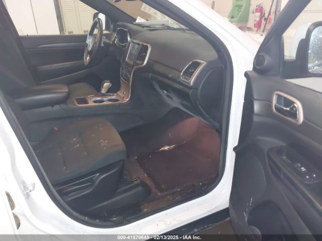 1C4RJFAG4GC395831 Jeep Grand Cherokee Laredo