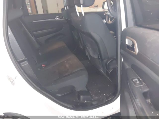1C4RJFAG4GC395831 Jeep Grand Cherokee Laredo