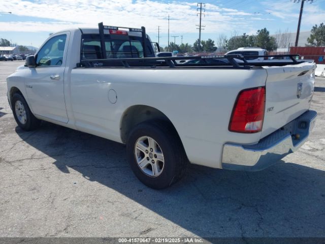 2009 DODGE RAM 1500 1D3HB16P99J515973 Photo 2