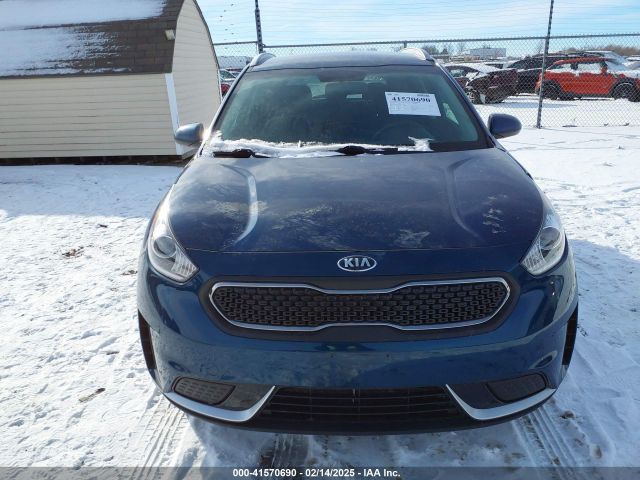 KNDCB3LC3J5210563 KIA NIRO LX