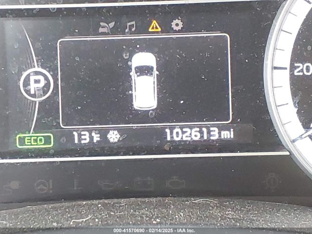 KNDCB3LC3J5210563 KIA NIRO LX