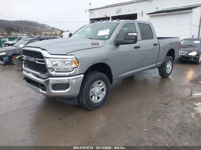 3C6UR5CJ2RG315276 RAM 2500 Tradesman  4x4 6'4 Box