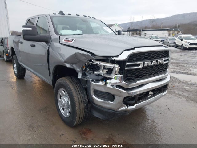 3C6UR5CJ2RG315276 RAM 2500 Tradesman  4x4 6'4 Box