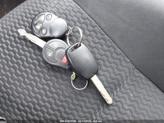 3N1CE2CP8FL367651 Nissan Versa Note Sv