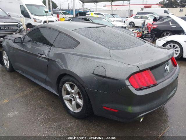 1FA6P8AMXH5227044 Ford Mustang V6