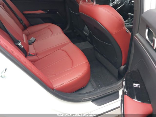 KNAG64J72S5305308 KIA K5 Gt-line