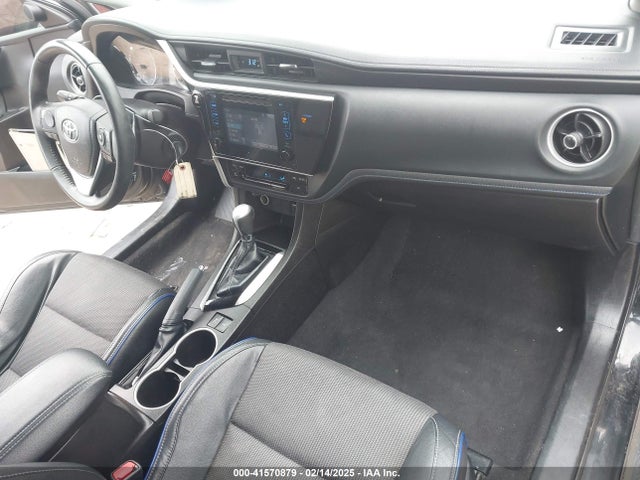 5YFBURHE0JP820443 Toyota COROLLA SE
