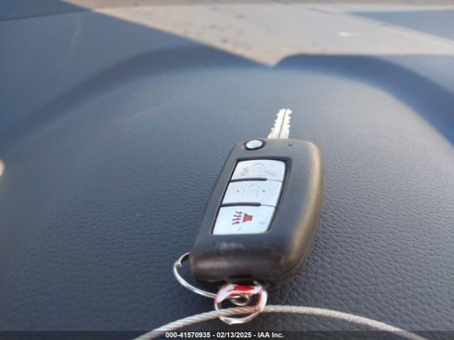 JN1BJ1CV5LW543965 Nissan Rogue Sport S Fwd Xtronic Cvt