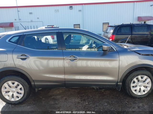 JN1BJ1CV5LW543965 Nissan Rogue Sport S Fwd Xtronic Cvt