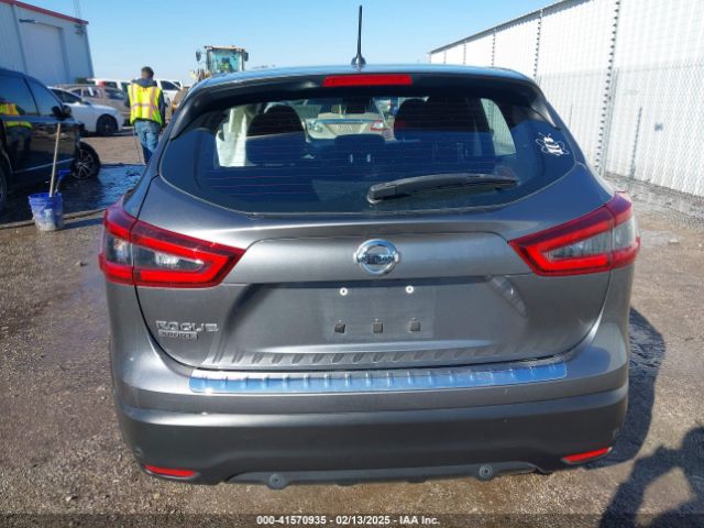 JN1BJ1CV5LW543965 Nissan Rogue Sport S Fwd Xtronic Cvt