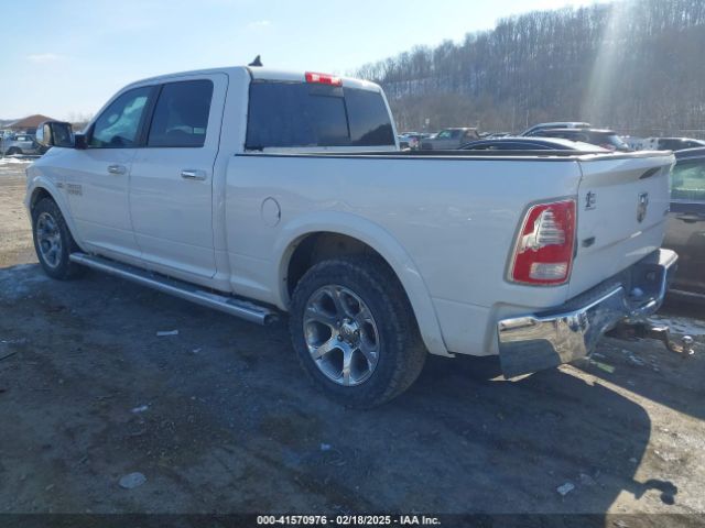 1C6RR7VT2JS180586 RAM 1500 Laramie  4x4 6'4 Box