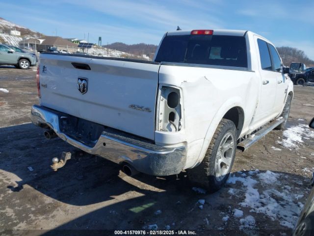1C6RR7VT2JS180586 RAM 1500 Laramie  4x4 6'4 Box