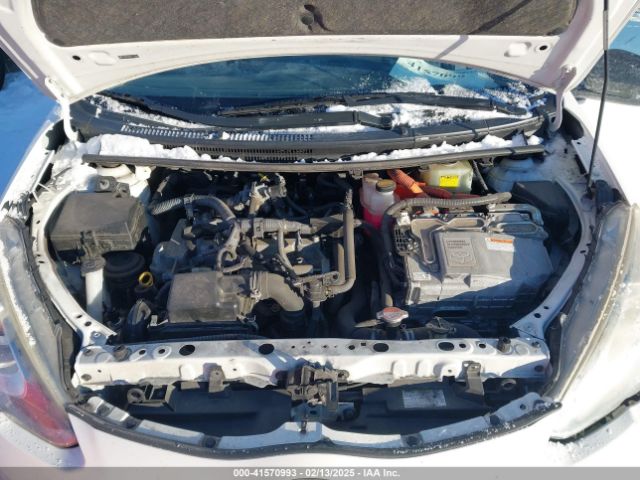JTDKDTB39G1134242 Toyota Prius C Two