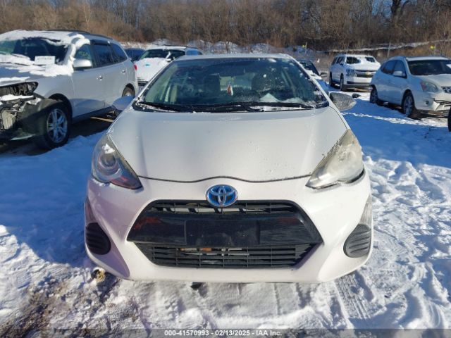 JTDKDTB39G1134242 Toyota Prius C Two