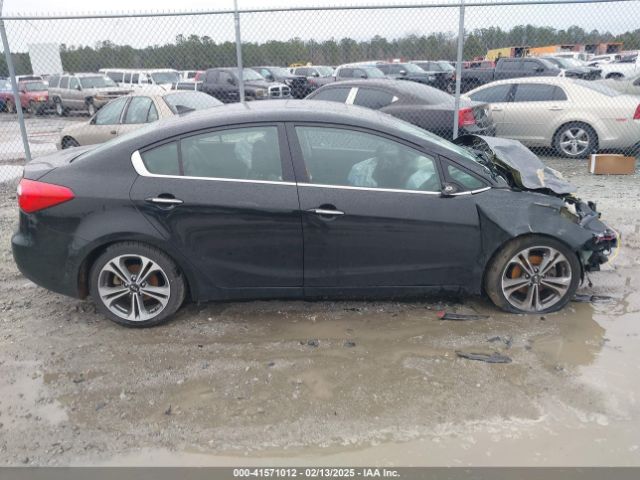 KNAFZ4A86G5569957 KIA FORTE EX