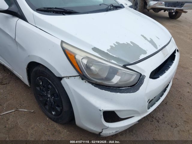KMHCT5AE4HU322734 Hyundai ACCENT SE