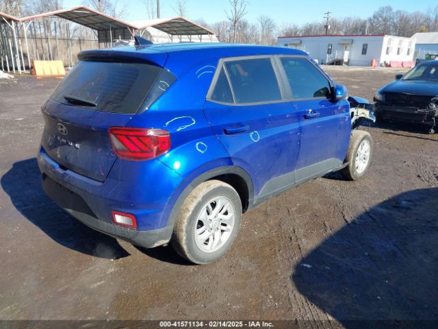 KMHRB8A39MU113075 Hyundai Venue Se