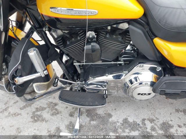 2013 HARLEY-DAVIDSON FLHTK 1HD1KEM19DB623298 Photo 8