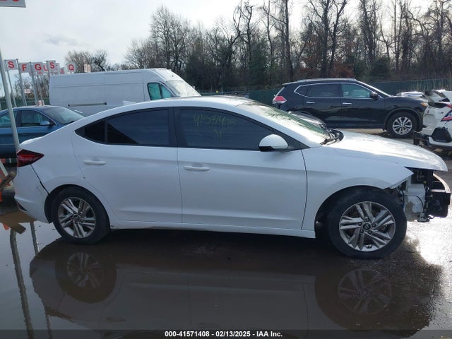 Hyundai ELANTRA SEL 2019 5NPD84LF3KH421265 Image 14