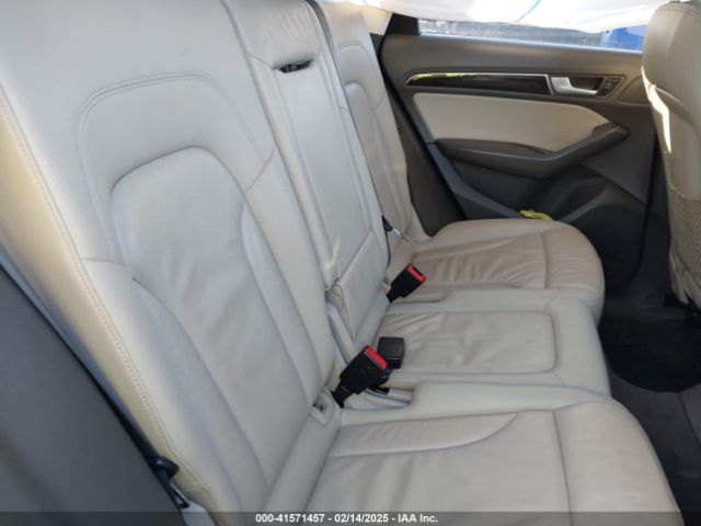 WA1CFAFP9EA084580 Audi Q5 2.0t Premium
