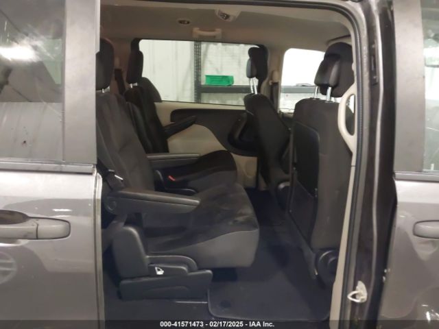 2C4RDGBG9KR527770 Dodge Grand Caravan Se