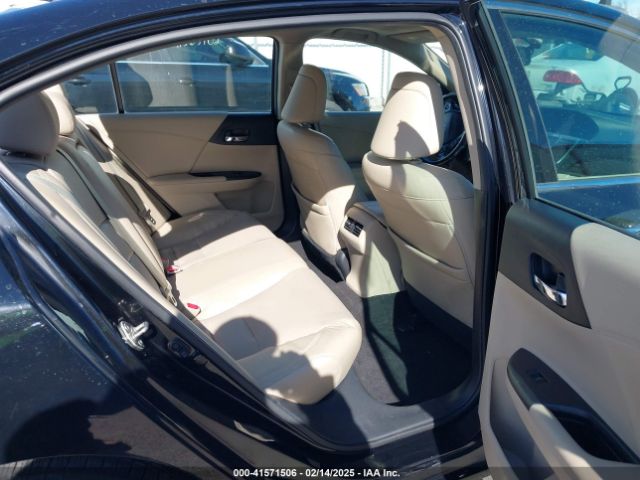 1HGCR3F8XGA027102 Honda Accord Ex-l V-6