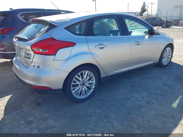Ford Focus Titanium 2017 1FADP3N2XHL291485 Image 4