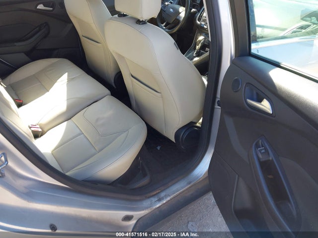 Ford Focus Titanium 2017 1FADP3N2XHL291485 Image 8