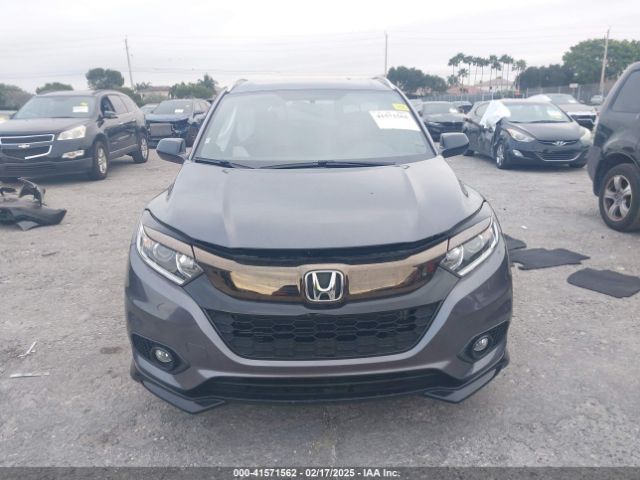 3CZRU5H18NM739427 Honda Hr-v 2wd Sport