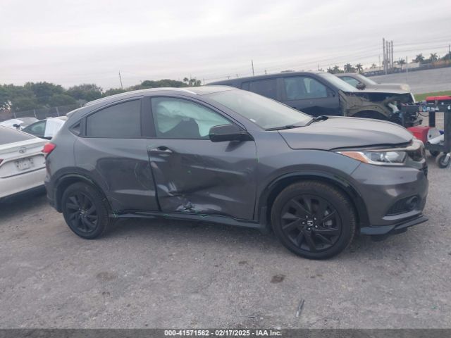 3CZRU5H18NM739427 Honda Hr-v 2wd Sport