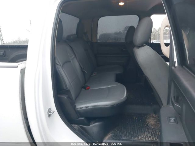 3C6UR5CL0LG280648 RAM 2500 Tradesman  4x4 6'4 Box