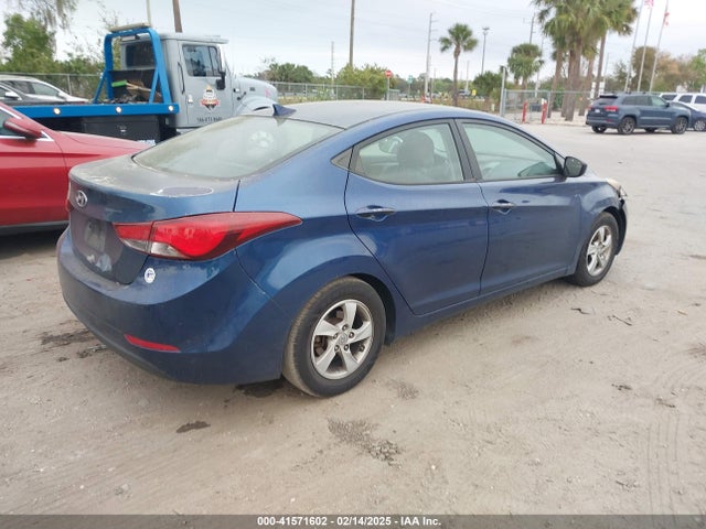 Hyundai ELANTRA SE 2015 5NPDH4AE9FH559697 Image 4