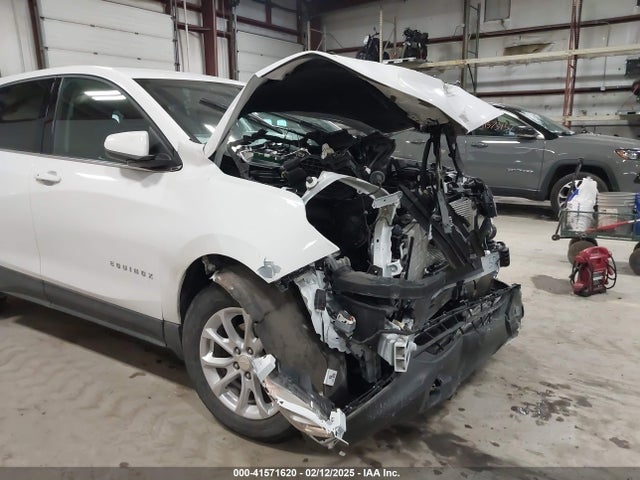 3GNAXJEV9JL410690 Chevrolet EQUINOX LT