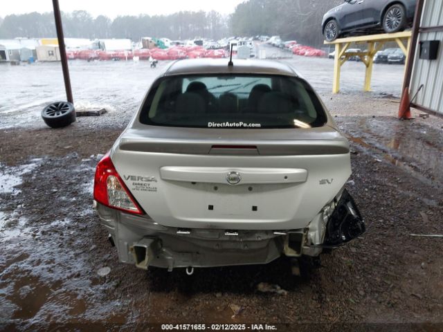 3N1CN7AP3KL880199 Nissan Versa 1.6 Sv
