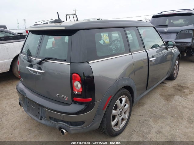2010 MINI COOPER S CLUBMAN WMWMM3C53ATZ33080 Photo 3